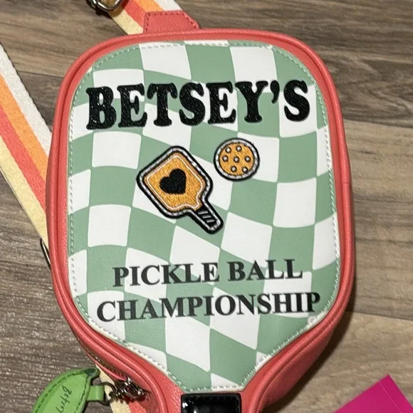 Betsey Johnson Pickle Ball Championship Purse Crossbody Bag Coral NEW With Tags - Picture 2 of 5